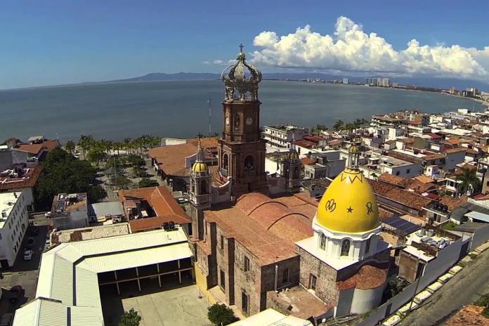 Priorizan aplicación de medidas sanitarias en Puerto Vallarta