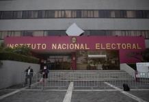 Comienza limpia en el INE: salen tres funcionarios de Taddei y revisarán más nombramientos Comienza limpia en el INE: salen tres funcionarios de Taddei y revisarán más nombramientos