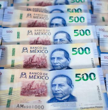 Fitch afirma que lavado de dinero seguirá siendo preocupación para banca mexicana