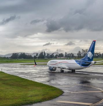 El aeropuerto de Ciudad de México vuelve a cancelar operaciones tras lluvias en la noche