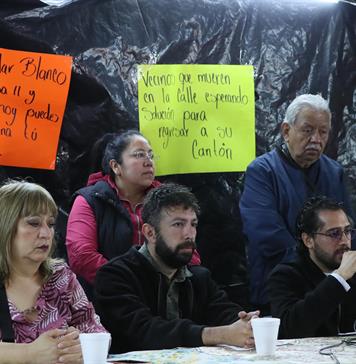 Personas desalojadas mantienen plantón en Centro Histórico CDMX pese a Mundial 2026