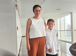 Sanación y risas en ‘Moscas’, película que cautiva al FICG con la actuación de Bastian Escobar