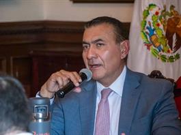 Renuncia Salvador Zamora tras dos semanas de crisis pol&iacute;tica en Jalisco; Carlos Arias Madrid lo sustituye