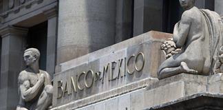 Las remesas pierden m&aacute;s del 20 % de poder adquisitivo en M&eacute;xico, advierte Banco central