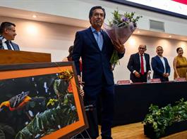 Reconocen la trayectoria y excelencia de bibliotecarios de la UdeG
