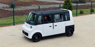 Jalisco ya solicit&oacute; autos Olinia para reemplazar a mototaxis en verano de 2027