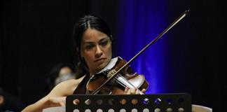 Estudiantes y maestros llevan al escenario el trabajo de la primera semana de la Semana de las Cuerdas en la Universidad Panamericana