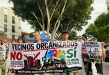 Vecinos de Mirador de San Isidro exigen respuestas; diputados piden diálogo al Gobierno Vecinos de Mirador de San Isidro exigen respuestas; diputados piden diálogo al Gobierno