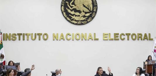 Guadalupe Taddei anuncia su renuncia al INE en medio de señalamientos de presunta corrupción