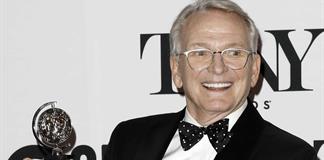 Muere el dise&ntilde;ador de moda y vestuarista Bob Mackie a los 87 a&ntilde;os