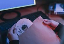 Van contra reincidentes que violen derechos de autor en internet Van contra reincidentes que violen derechos de autor en internet
