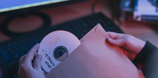 Van contra reincidentes que violen derechos de autor en internet