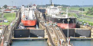 El Canal de Panamá eleva a 33 los tránsitos diarios por la mejora en el régimen de lluvias El Canal de Panamá eleva a 33 los tránsitos diarios por la mejora en el régimen de lluvias