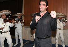 Muere el polémico político, estrella de realities y boxeador mexicano Jorge Kahwagi Muere el polémico político, estrella de realities y boxeador mexicano Jorge Kahwagi