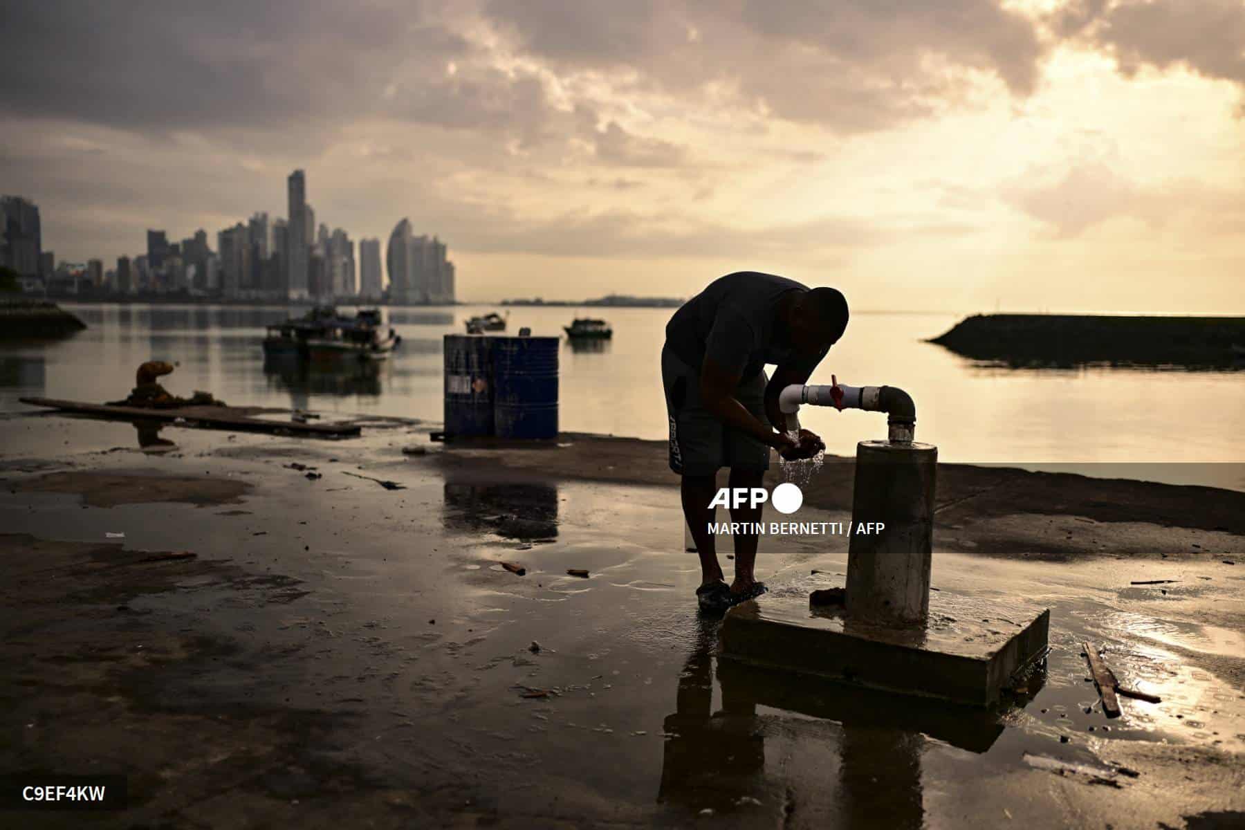 El Niño vacía las redes de pescadores latinoamericanos El Niño vacía las redes de pescadores latinoamericanos