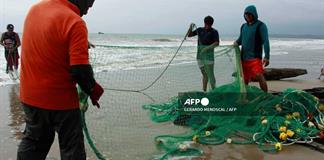 El Niño vacía las redes de pescadores latinoamericanos El Niño vacía las redes de pescadores latinoamericanos
