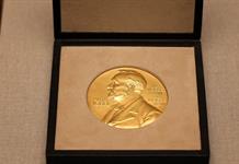 Tras la saga Trump, los Nobel regresan sumidos en la prudencia