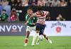 México sufre la baja de Luis Romo, la cuarta para el juego ante Chile México sufre la baja de Luis Romo, la cuarta para el juego ante Chile