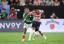 México sufre la baja de Luis Romo, la cuarta para el juego ante Chile