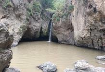 Pese a declaraciones, continúa contaminación en las cascadas de Huáxtla Pese a declaraciones, continúa contaminación en las cascadas de Huáxtla