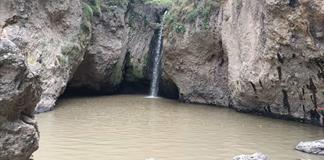 Pese a declaraciones, contin&uacute;a contaminaci&oacute;n en las cascadas de Hu&aacute;xtla