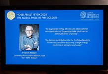 Francis Halzen gana el Nobel de Física por descubrir neutrinos de origen cósmico Francis Halzen gana el Nobel de Física por descubrir neutrinos de origen cósmico