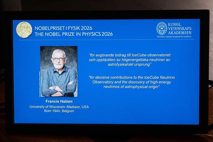 Francis Halzen gana el Nobel de Física por descubrir neutrinos de origen cósmico Francis Halzen gana el Nobel de Física por descubrir neutrinos de origen cósmico