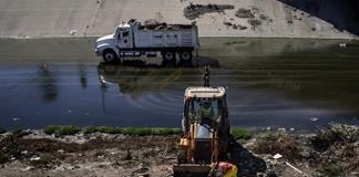 La contaminaci&oacute;n del r&iacute;o Tijuana cruza a EEUU y escala hasta el T-MEC