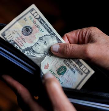 La depreciación del peso añade presión a empresas mexicanas ante el aumento de sus costos La depreciación del peso añade presión a empresas mexicanas ante el aumento de sus costos