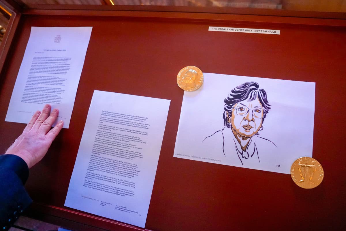 La jueza especializada en crímenes internacionales Navi Pillay gana el Nobel de la Paz La jueza especializada en crímenes internacionales Navi Pillay gana el Nobel de la Paz
