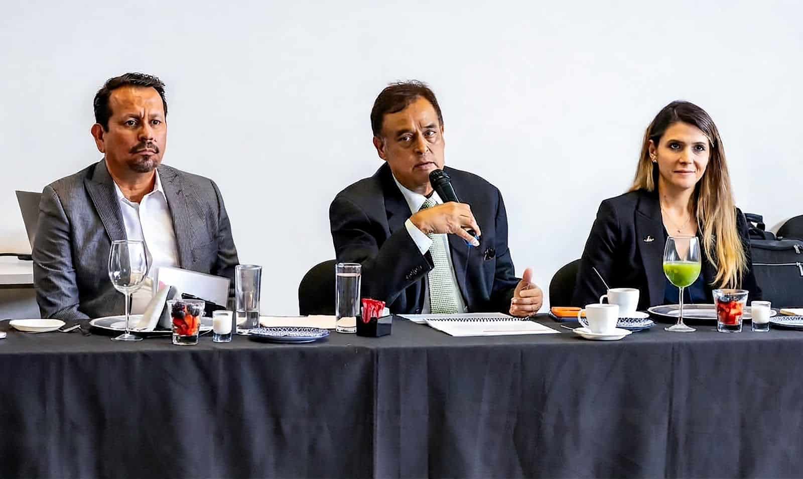 IDEFT y empresas de consultoría acuerdan fortalecer capacitación y certificación laboral en Jalisco