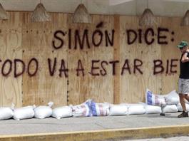 Simón dice: todo va a estar bien: pintada se viraliza ante el impacto de ciclón en Puerto Vallarta Simón dice: todo va a estar bien: pintada se viraliza ante el impacto de ciclón en Puerto Vallarta