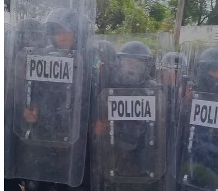 Manifestación por agua contaminada en Guadalajara deja nueve detenidos Manifestación por agua contaminada en Guadalajara deja nueve detenidos