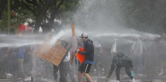 282 profesores universitarios exigen liberar a detenidos durante marcha por el agua en Guadalajara 282 profesores universitarios exigen liberar a detenidos durante marcha por el agua en Guadalajara