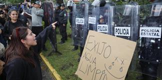 Fotogaler&iacute;a de la manifestaci&oacute;n por #AguaLimpia en Jalisco