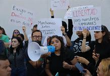 Pablo Lemus justifica violencia policial en protesta por agua contaminada en Jalisco