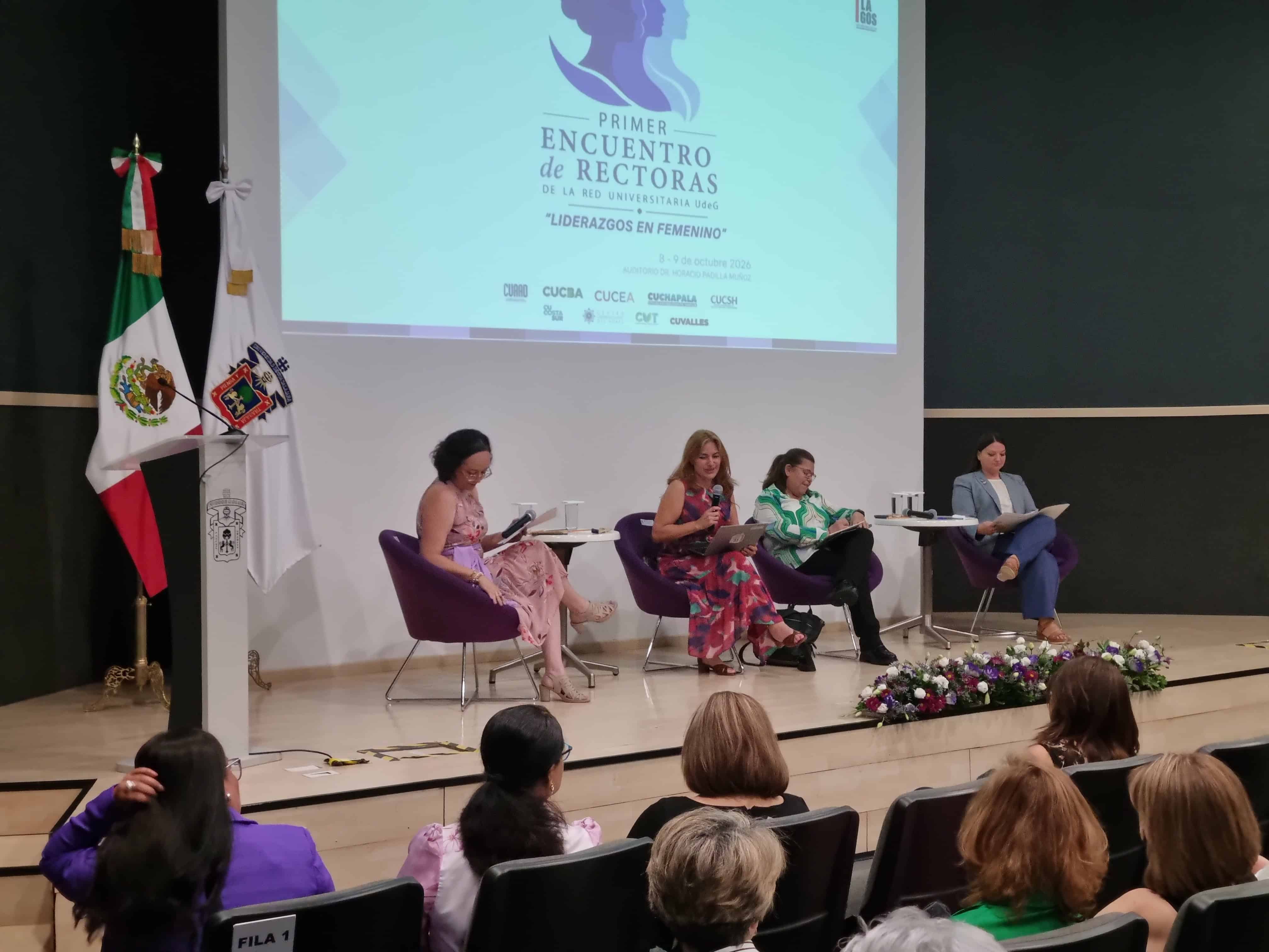 Primer Encuentro de Rectoras de la UDG organizado por el CULAGOS