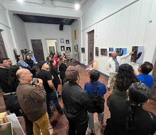 Entre alas y huellas: Exposici&oacute;n fotogr&aacute;fica interactiva de naturaleza del sur de Jalisco