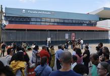 Fiscalía de Jalisco libera a 32 detenidos tras protesta por agua contaminada Fiscalía de Jalisco libera a 32 detenidos tras protesta por agua contaminada