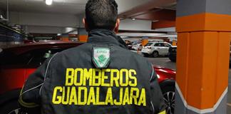 Bomberos de Guadalajara se deslindan y piden a ciudadanos que no califiquen a todos con la misma tijera Bomberos de Guadalajara se deslindan y piden a ciudadanos que no califiquen a todos con la misma tijera
