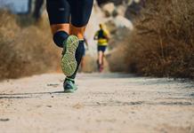 Zapatillas de correr: cuándo sí y cuándo no usarlas a diario Zapatillas de correr: cuándo sí y cuándo no usarlas a diario
