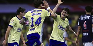 El l&iacute;der Am&eacute;rica visita al Le&oacute;n