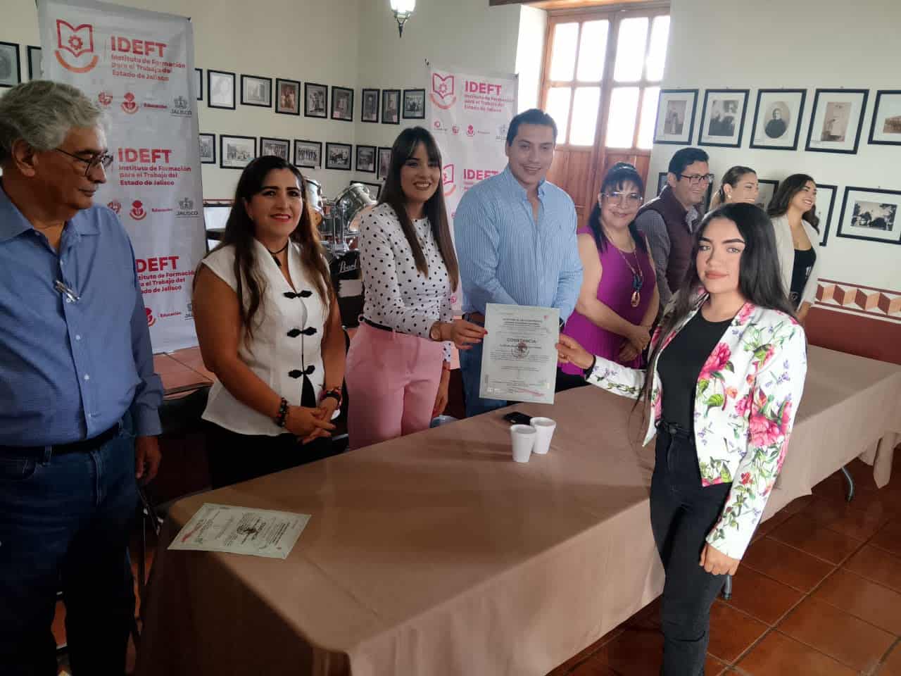 IDEFT capacita a 29 personas para cuidar a adultos mayores en Jalisco