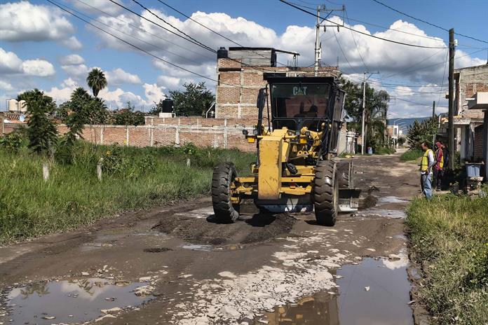 Arrancan trabajos de pavimentación en calle Aguacate de Ocotlán Arrancan trabajos de pavimentación en calle Aguacate de Ocotlán