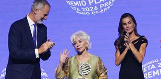 Isabel Allende gana el Planeta dando cierre al universo de La casa de los esp&iacute;ritus