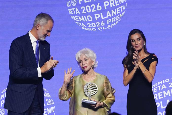 Isabel Allende gana el Planeta dando cierre al universo de La casa de los espíritus Isabel Allende gana el Planeta dando cierre al universo de La casa de los espíritus