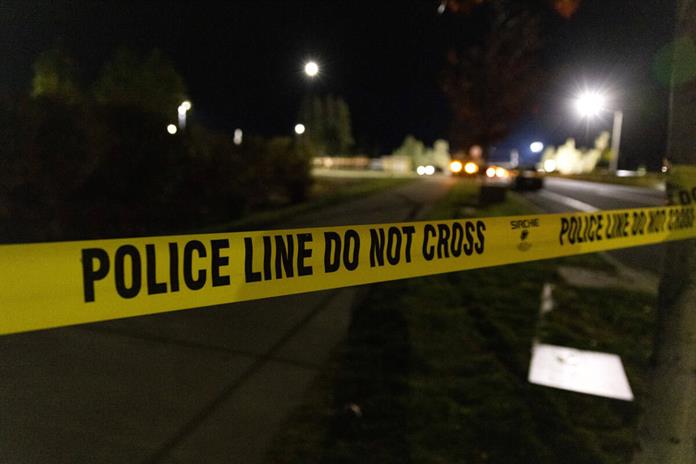 Mueren tres niños y un profesor en tiroteo en escuela de Oregon, EEUU Mueren tres niños y un profesor en tiroteo en escuela de Oregon, EEUU