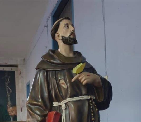Parroquia de San Francisco de As&iacute;s de Cuitzeo, celebra a santo patrono con recorrido de reliquias en Ocotl&aacute;n