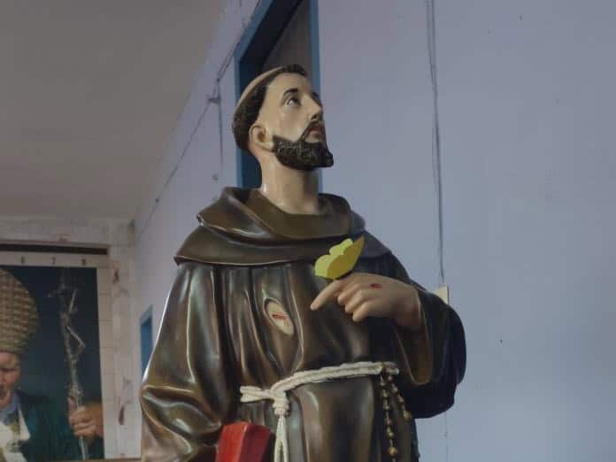 Parroquia de San Francisco de Asís de Cuitzeo, celebra a santo patrono con recorrido de reliquias en Ocotlán Parroquia de San Francisco de Asís de Cuitzeo, celebra a santo patrono con recorrido de reliquias en Ocotlán