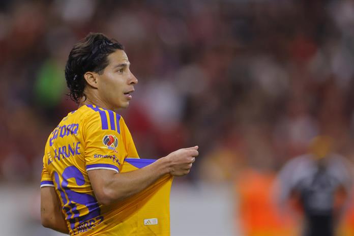 Diego Lainez afirma que para él es prioritario volver a la selección mexicana Diego Lainez afirma que para él es prioritario volver a la selección mexicana